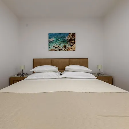 Apartment Pavlovic
